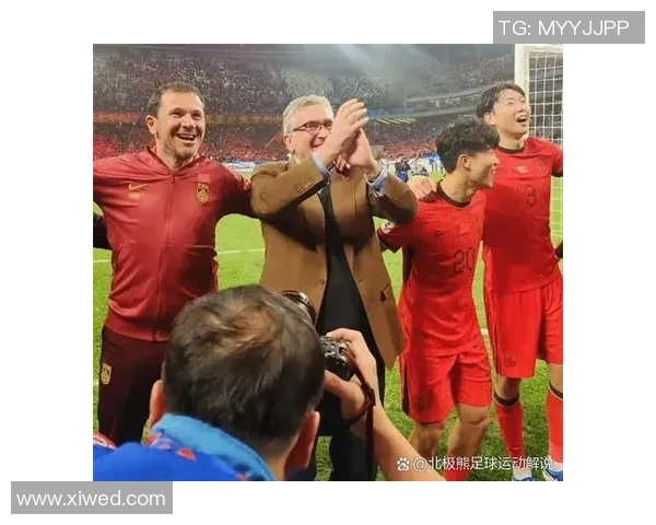 今天我去踢了足球，感受了团队合作的快乐与运动的激情