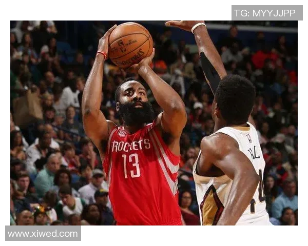 足球布鲁斯的传奇之路：从草根到顶尖球星的奋斗故事