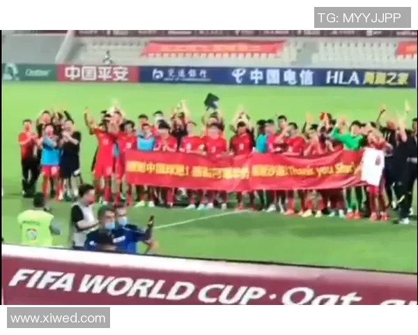 足球将士奋勇争先展现团队精神与拼搏意志的荣耀之路